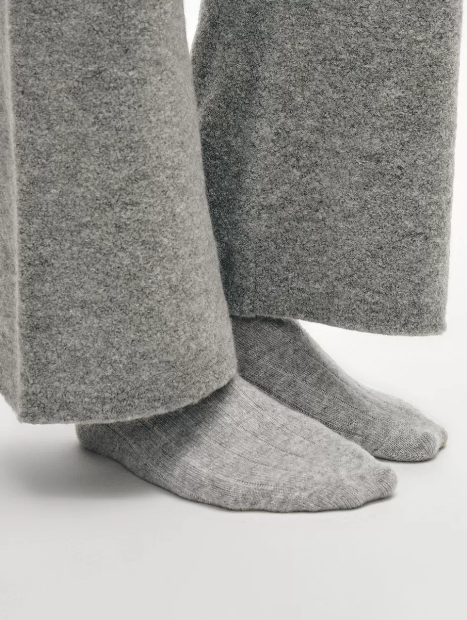 White + Warren Socks + Slippers-cashmere ribbed socks